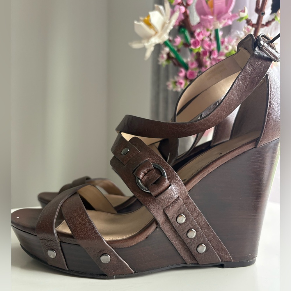 Via Spiga Brown Heels